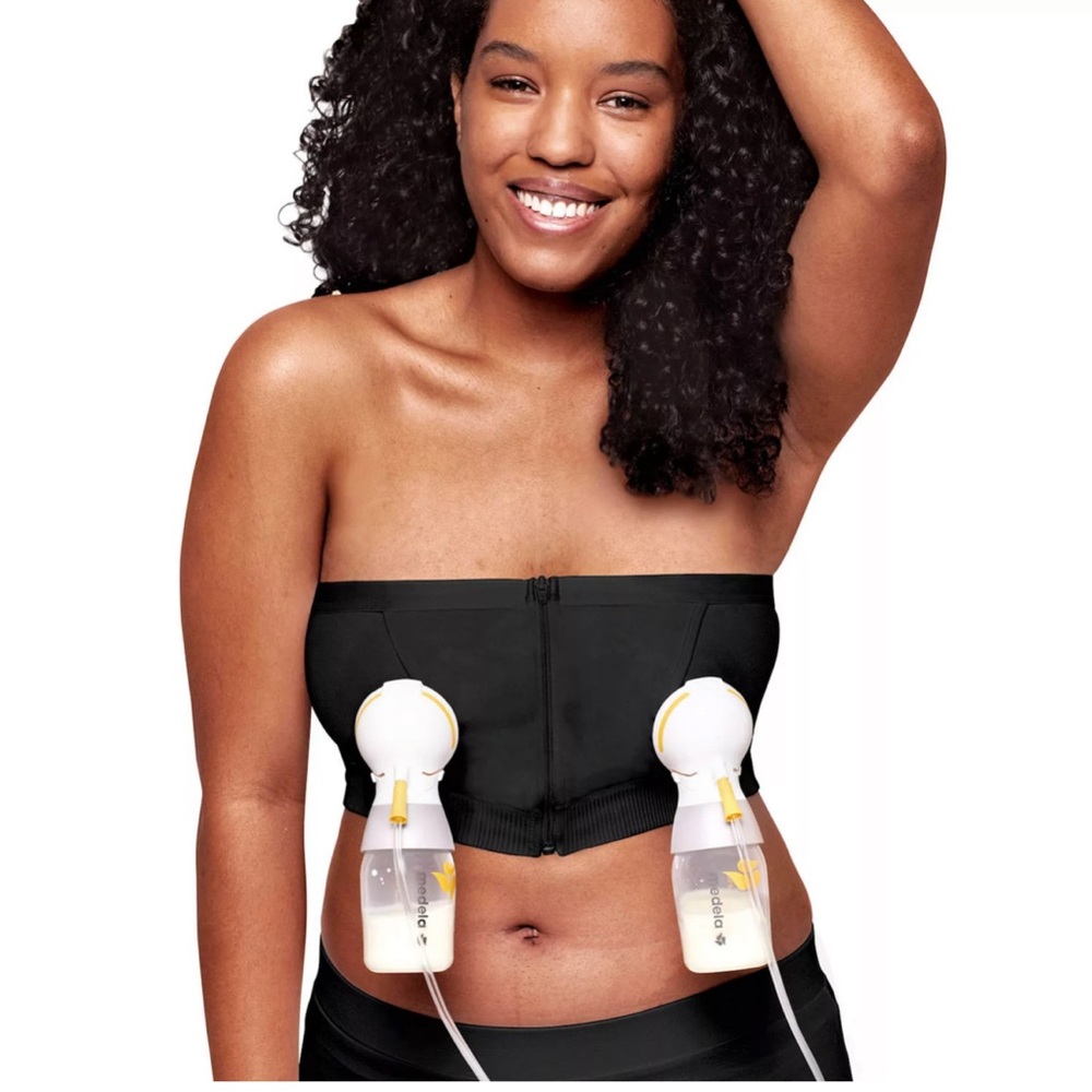 Black Medela Hands-Free Pumping Bustier Bra